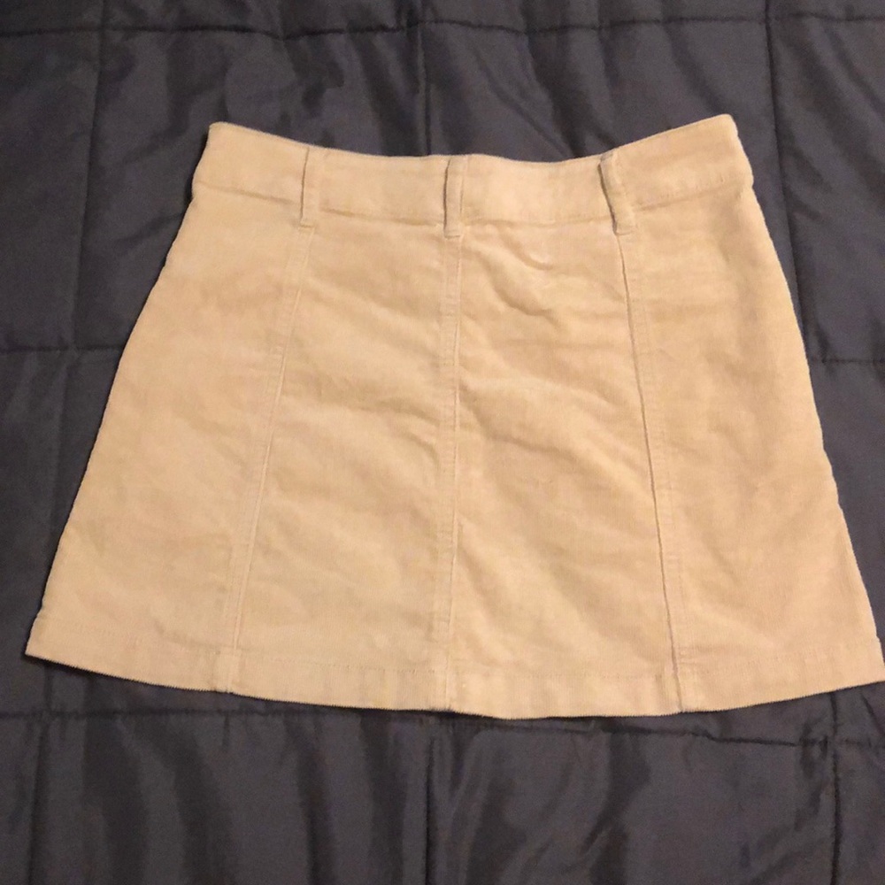 Button-Up Skirt - Picture 2 of 2